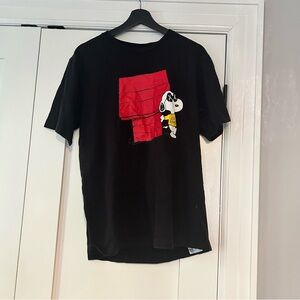 Uniqlo X Kaws X Peanuts Men’s T-shirt